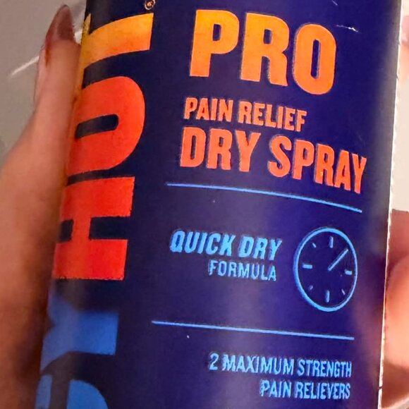 Pain Relief BUNDLE - 1 Icy Hot Spray & 2 Kinesiology Tape Rolls - BRAND NEW - Picture 4 of 14